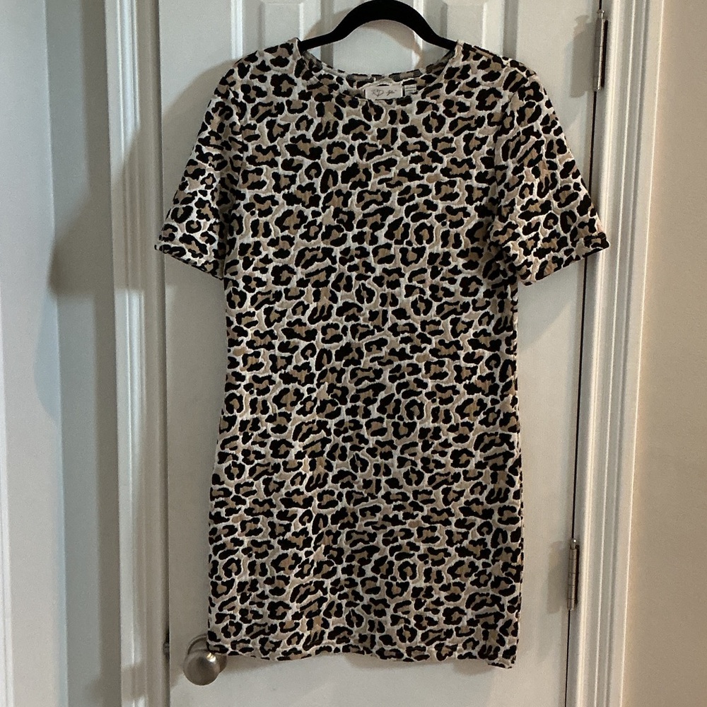 RD Style Leopard Print Short Sleeve Dress